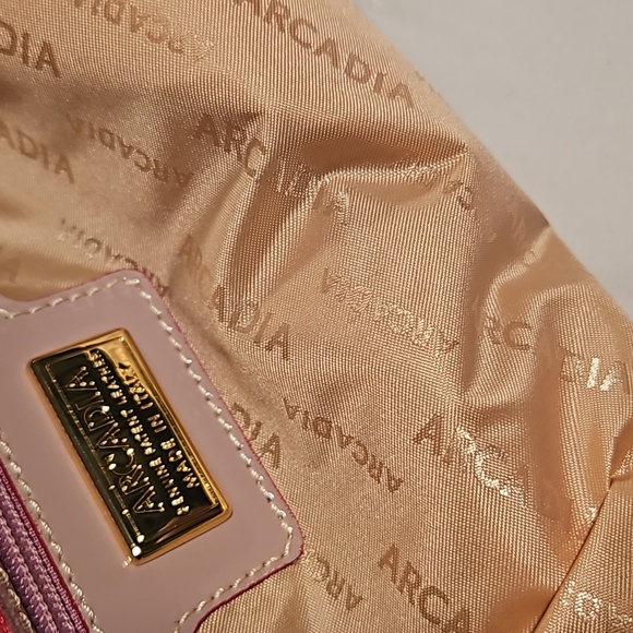 Arcadia Bag - Picture 7 of 16